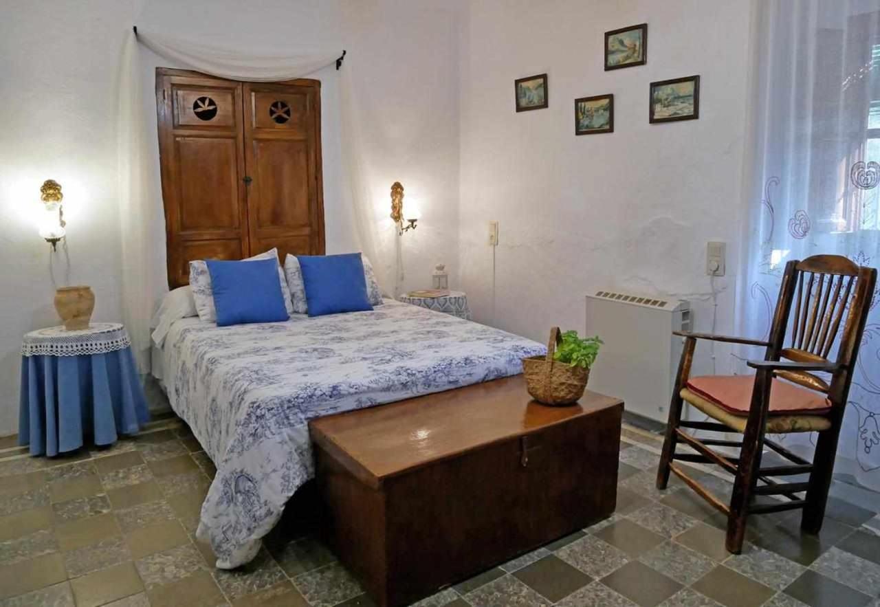 阿尔卡拉拉雷亚尔 Cortijo La Gineta旅馆 外观 照片